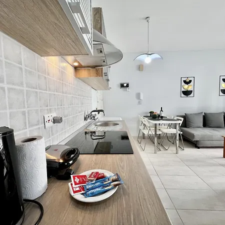 Mckenzie Mile Apartment *