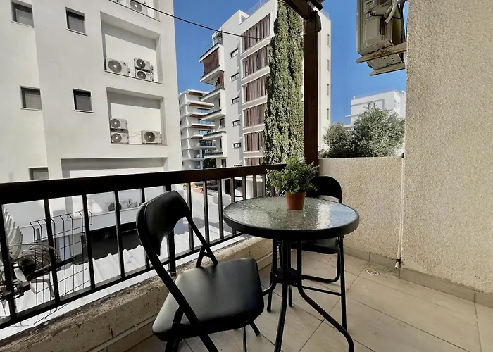 Mckenzie Mile Apartment