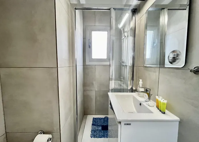 Mckenzie Mile Apartment *